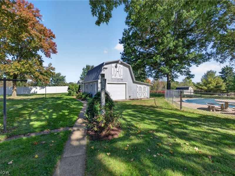 12377 Weygandt Street NW, North Lawrence, OH 44614 Photo 35