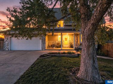 6700 Skylark Circle, Lincoln, NE 68516
