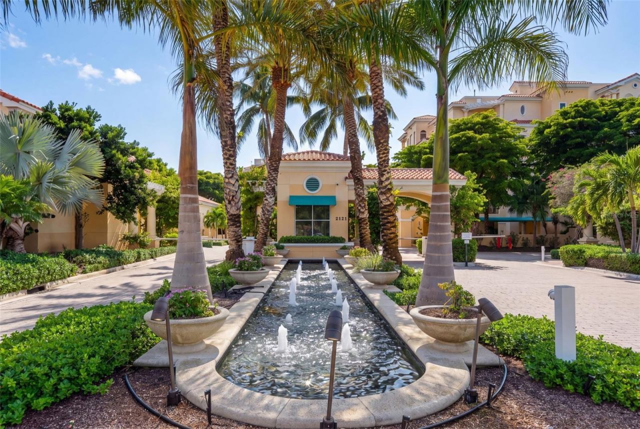 2151 Gulf Of Mexico Drive, Unit 4, Longboat Key, FL 34228 Photo