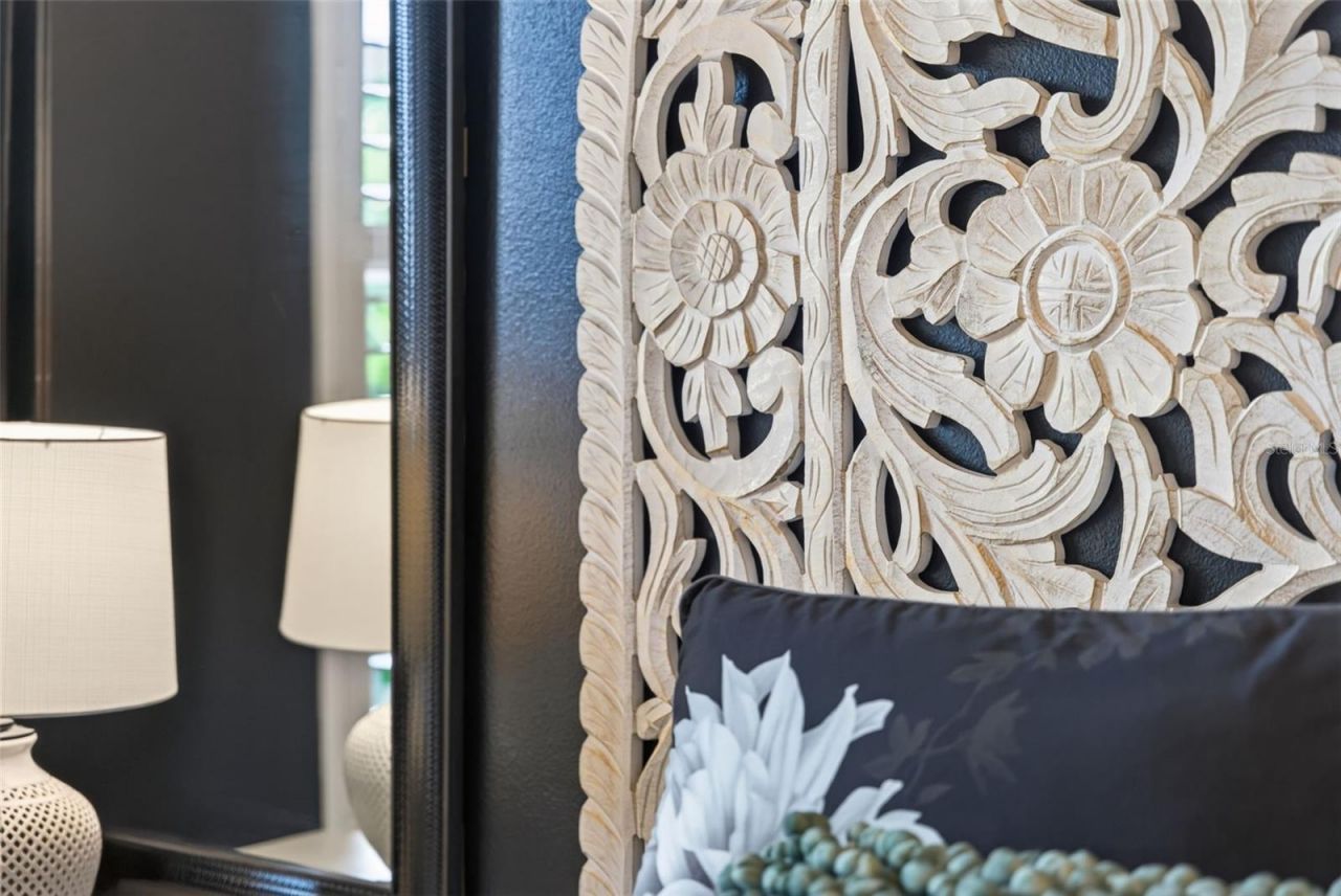 2151 Gulf Of Mexico Drive, Unit 4, Longboat Key, FL 34228 Photo