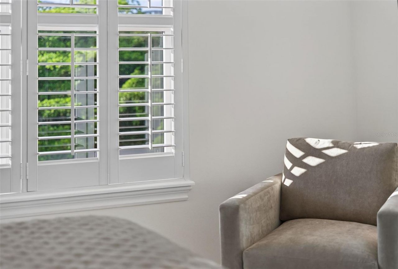 2151 Gulf Of Mexico Drive, Unit 4, Longboat Key, FL 34228 Photo