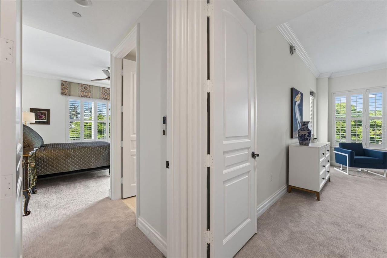 2151 Gulf Of Mexico Drive, Unit 4, Longboat Key, FL 34228 Photo