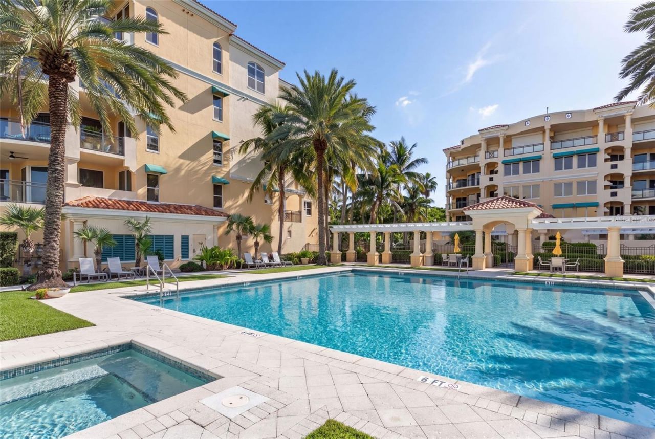 2151 Gulf Of Mexico Drive, Unit 4, Longboat Key, FL 34228 Photo