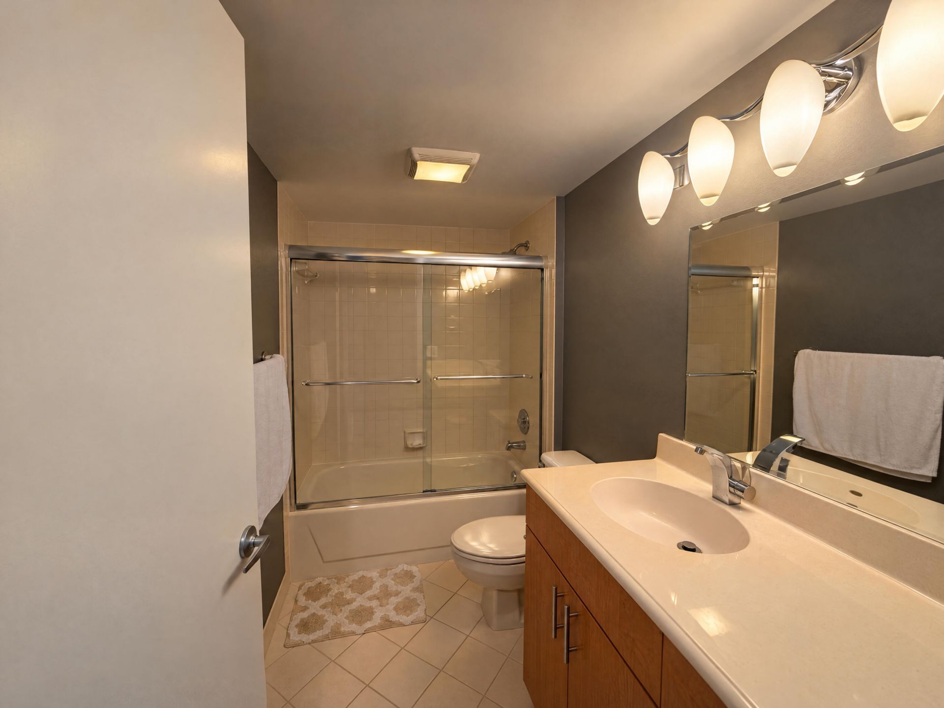6133 Balboa, Unit 405, Boca Raton, FL 33433 Photo