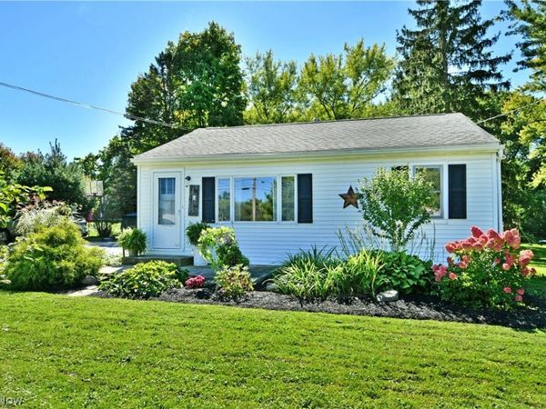2422 Wilson Sharpsville Road , Cortland, OH 44410