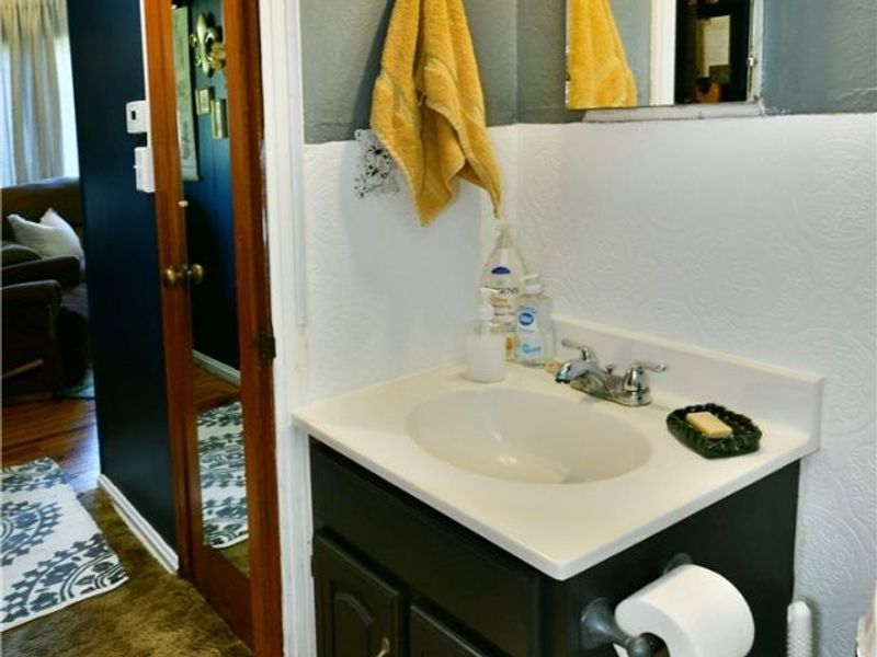 2422 Wilson Sharpsville Road, Cortland, OH 44410 Photo 26
