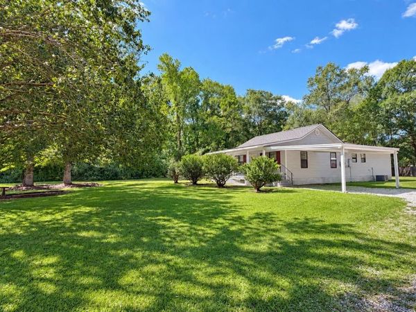 11485 Greenwell Springs-port Hudson Rd, Central, LA 70791