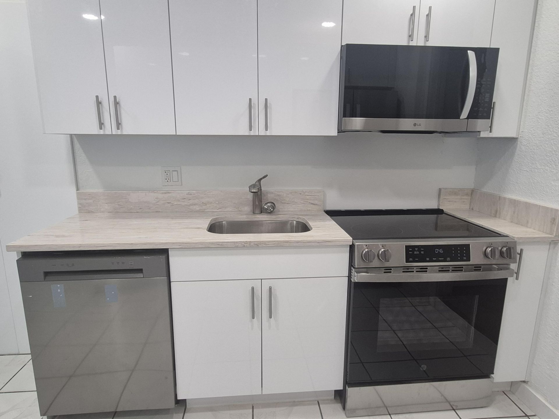 432 Forest Hill Boulevard, West Palm Beach, FL 33405 Photo