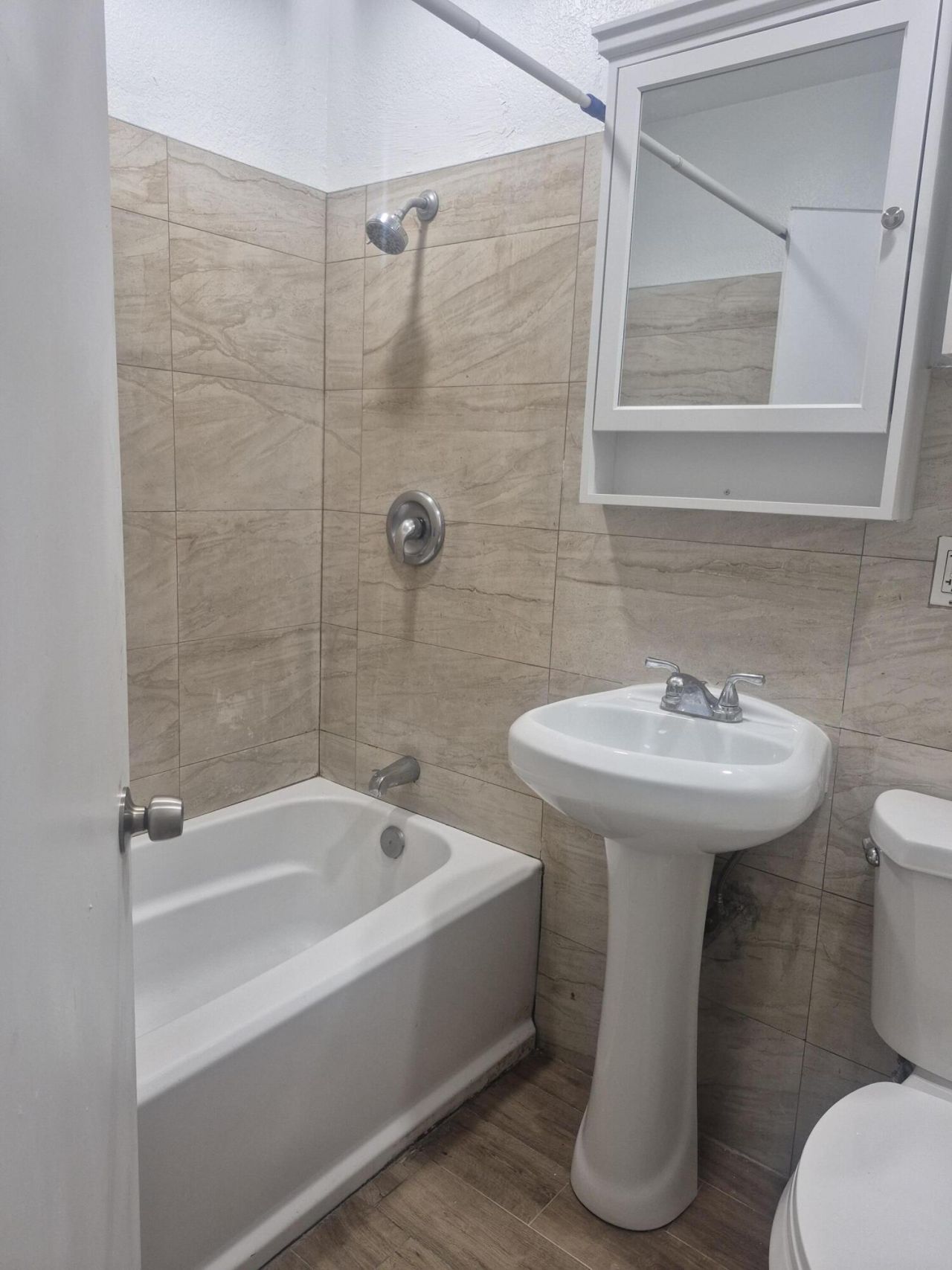 432 Forest Hill Boulevard, West Palm Beach, FL 33405 Photo