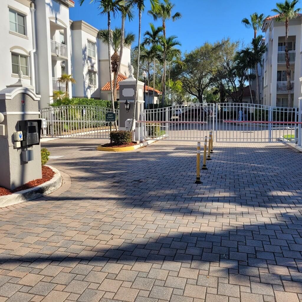 11012 Legacy Drive, Unit 306, Palm Beach Gardens, FL 33410 Photo