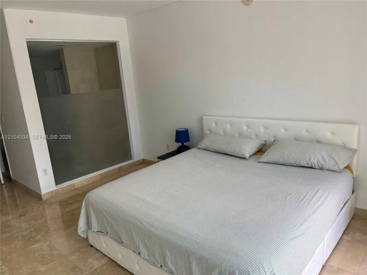 90 SW 3rd St , Unit 1615, Miami, FL 33130 Photo