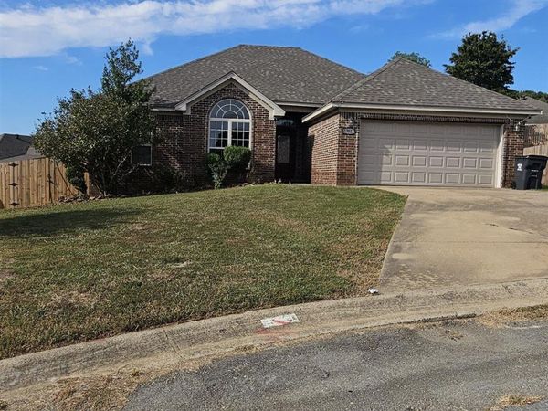 13511 Dynasty Drive , Alexander, AR 72002