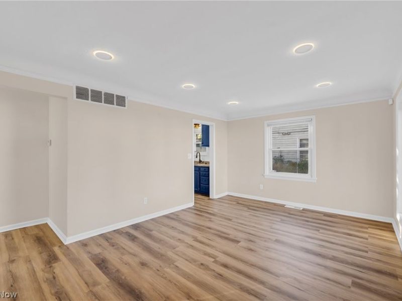 3881 E 188th Street, Cleveland, OH 44122 Photo 6