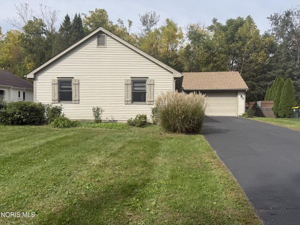 11164 Temperance Street, Whitehouse, OH 43571