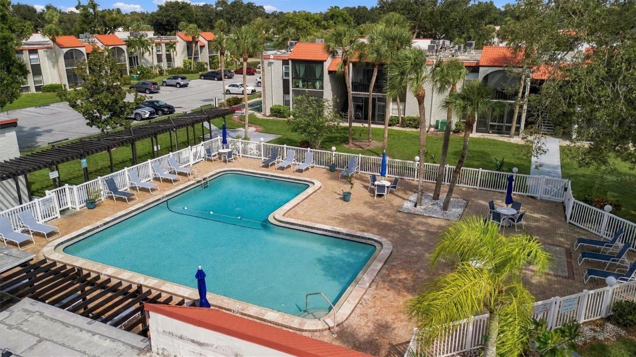 3265 Beneva Road, Unit 104, Sarasota, FL 34232 Photo