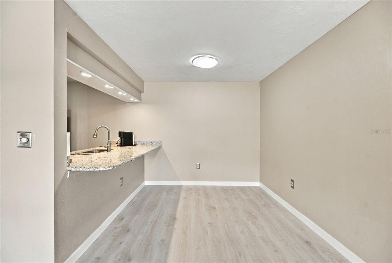 3265 Beneva Road, Unit 104, Sarasota, FL 34232 Photo