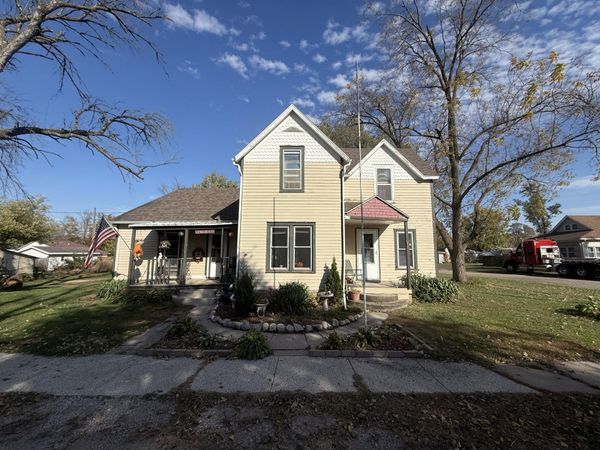 410 Dawson Avenue, Dawson, IA 50066