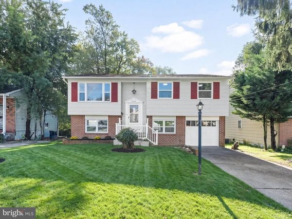 6210 RUSSEL, PENNSAUKEN, NJ 08109