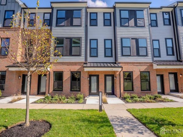 121 Jessie Place, New Brunswick, NJ 08901
