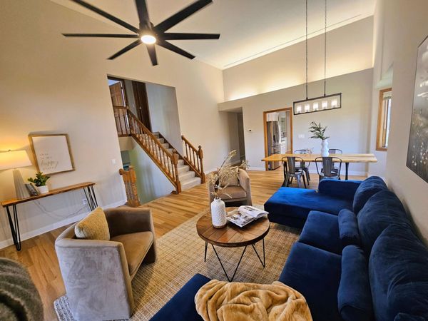 13762 93rd Place N, Maple Grove, MN 55369