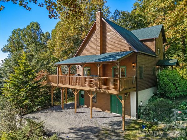 373 Lynn Crest Drive , Brevard, NC 28712
