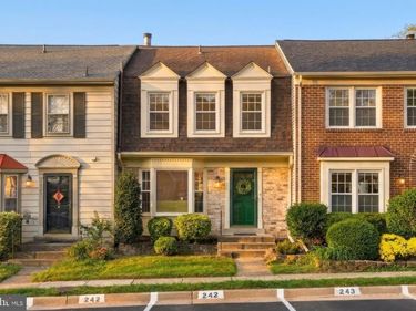 5529 RIDGETON HILL COURT, FAIRFAX, VA 22032