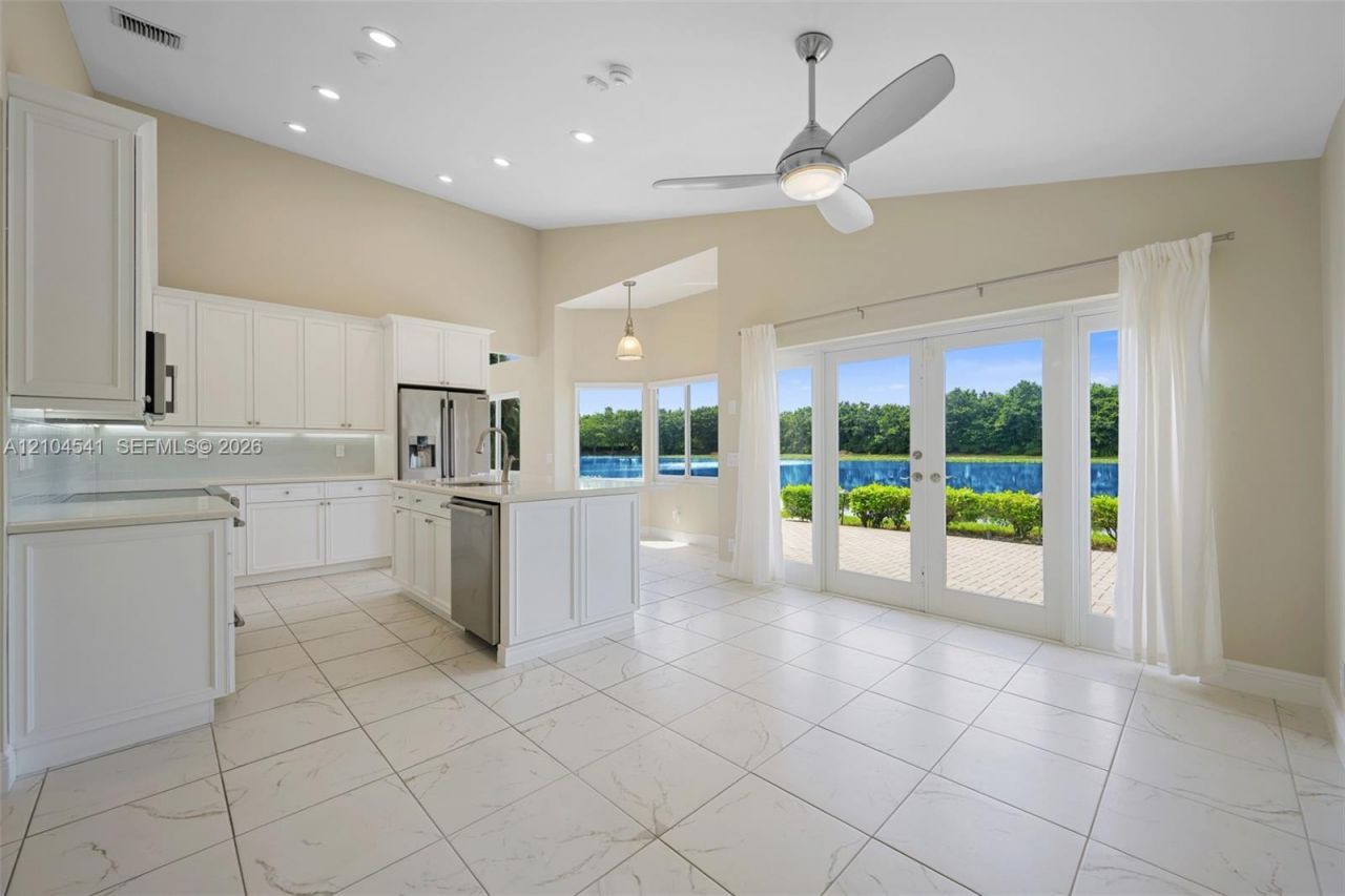 1400 Seabay Rd , Weston, FL 33326 Photo