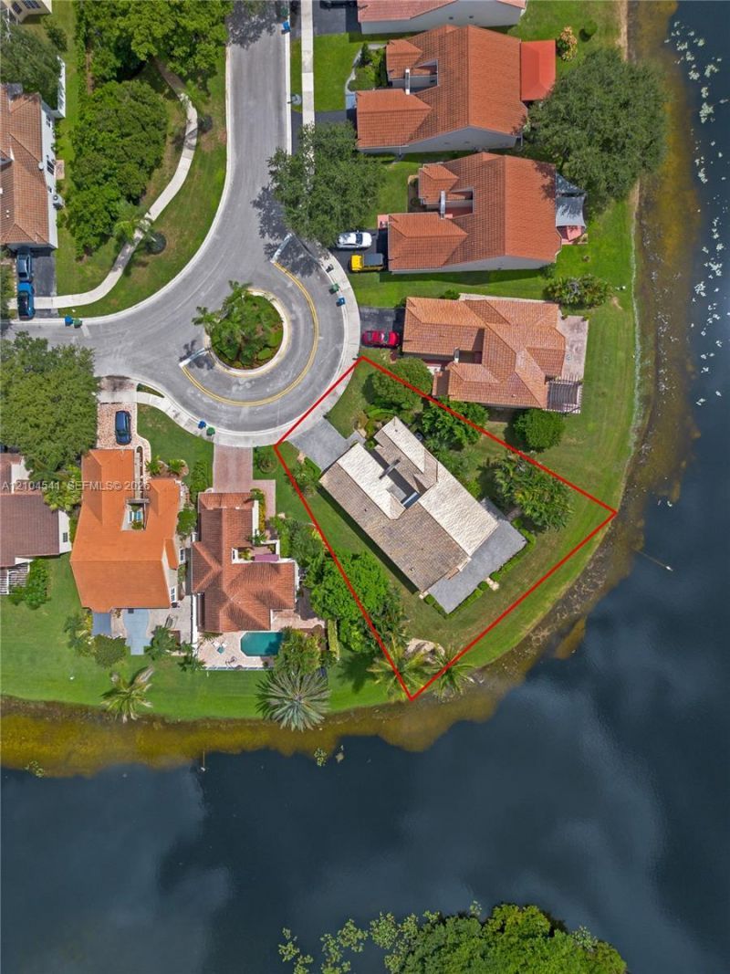 1400 Seabay Rd , Weston, FL 33326 Photo