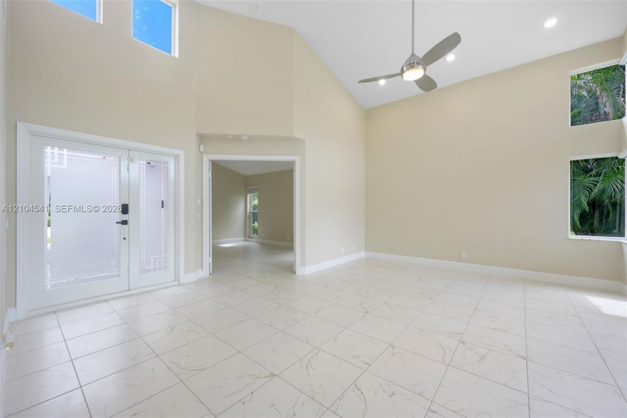 1400 Seabay Rd , Weston, FL 33326 Photo