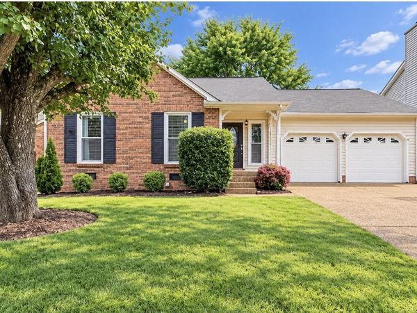 5116 Village Way, Nashville, TN 37211