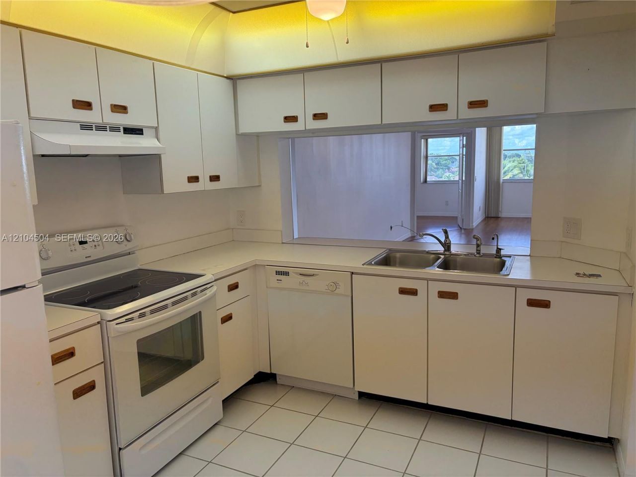 10422 NW 24th Pl , Unit 409, Sunrise, FL 33322 Photo