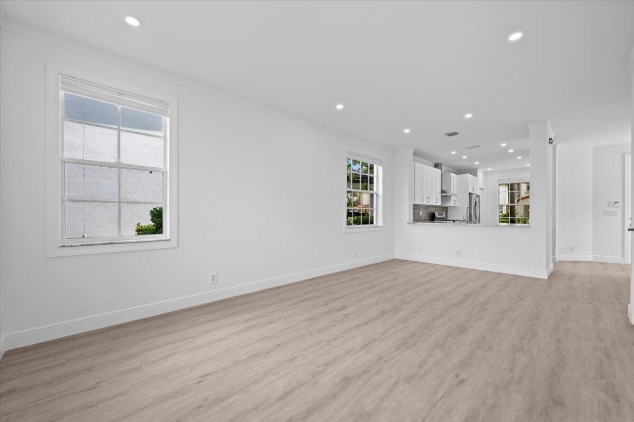 651 Castle Drive, Palm Beach Gardens, FL 33410 Photo