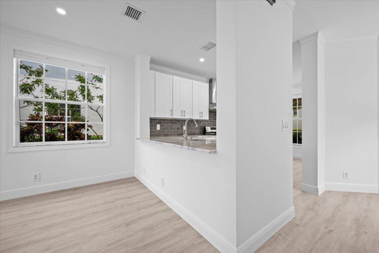 651 Castle Drive, Palm Beach Gardens, FL 33410 Photo
