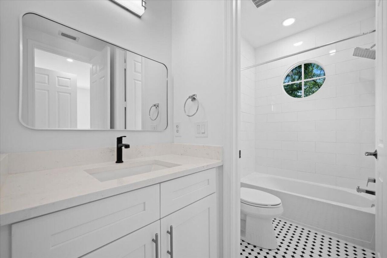 651 Castle Drive, Palm Beach Gardens, FL 33410 Photo