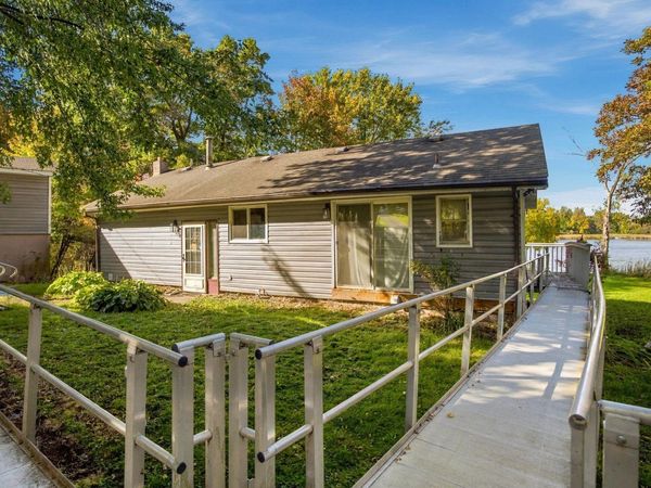 3903 Fanny Lake Road NE, Cambridge, MN 55008