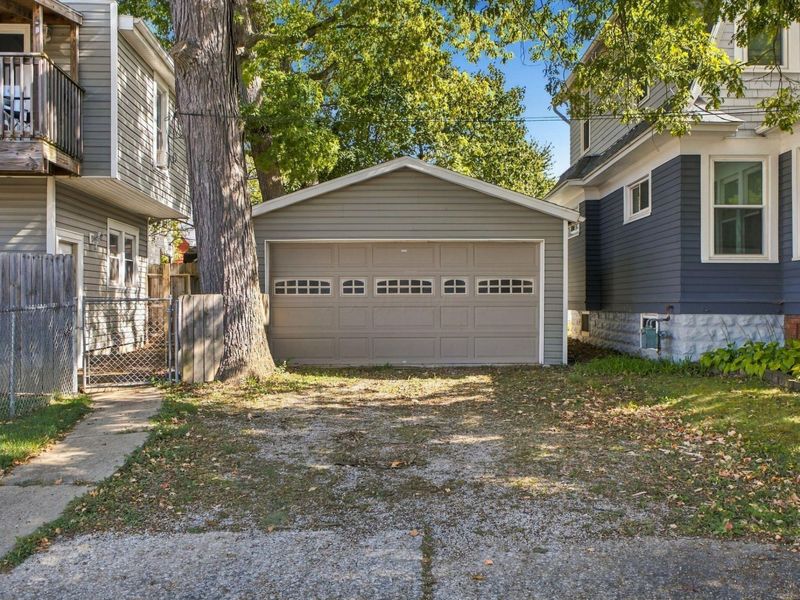 127 E Walnut Street, Marion, OH 43302 Photo 4