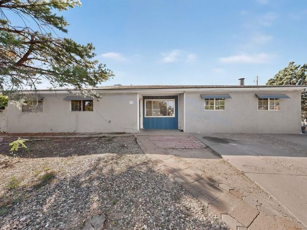 10125 Furman Court NW, Albuquerque, NM 87114