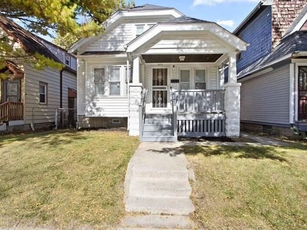 4232 W Auer AVENUE, Milwaukee, WI 53216