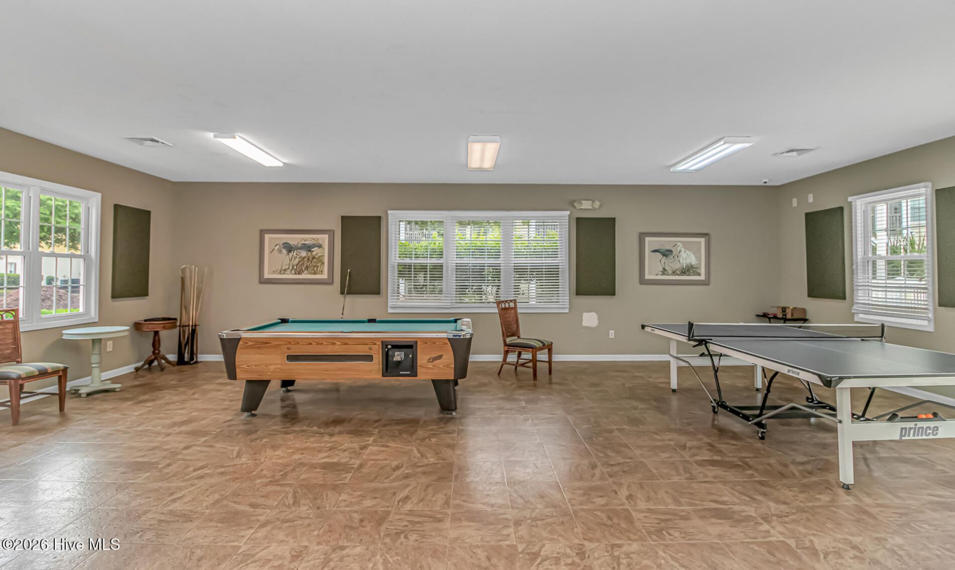 601 Hillside Drive N Photo 35