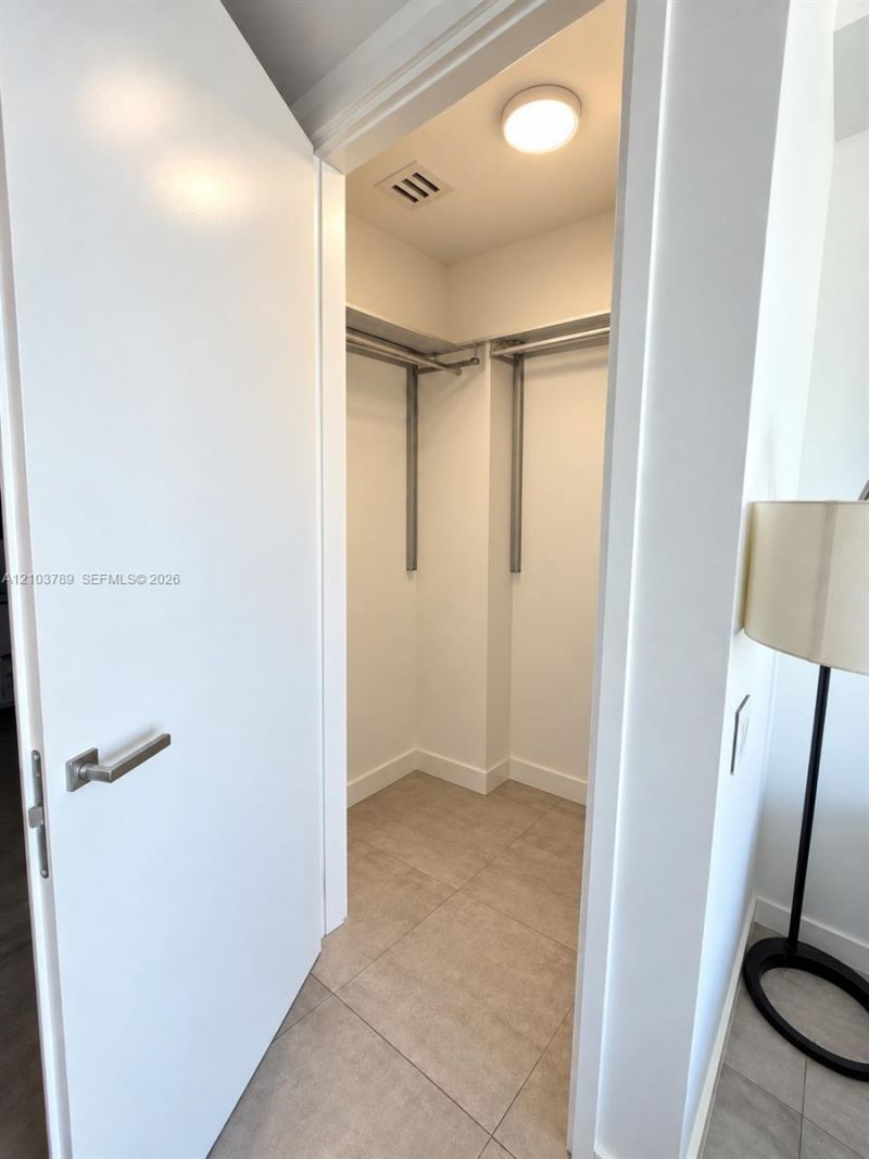 1300 Brickell Bay Dr , Unit 3805, Miami, FL 33131 Photo