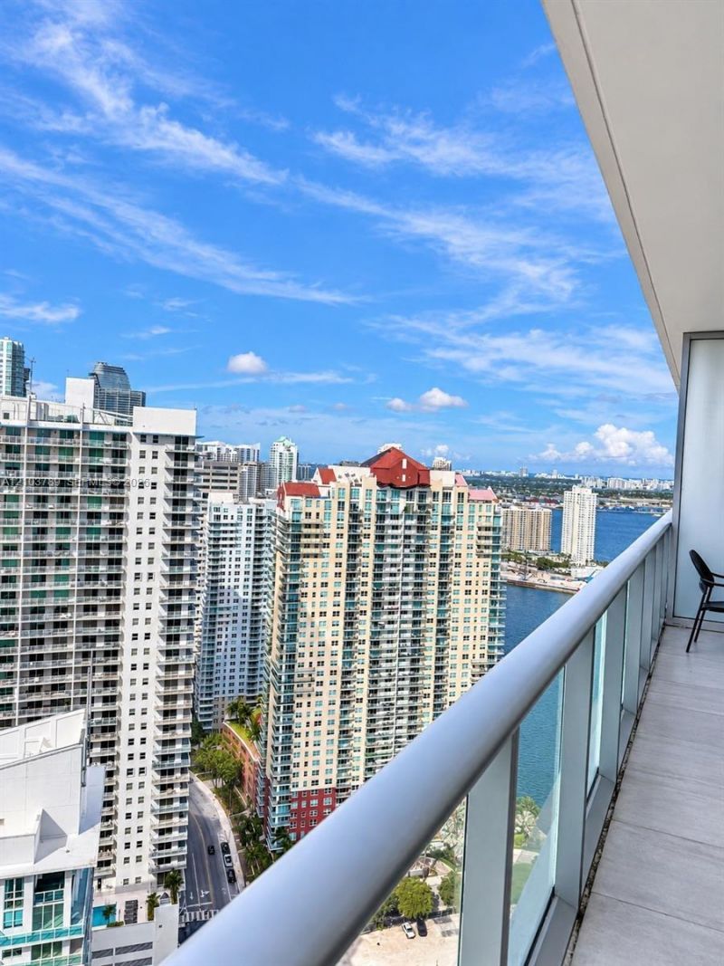 1300 Brickell Bay Dr , Unit 3805, Miami, FL 33131 Photo