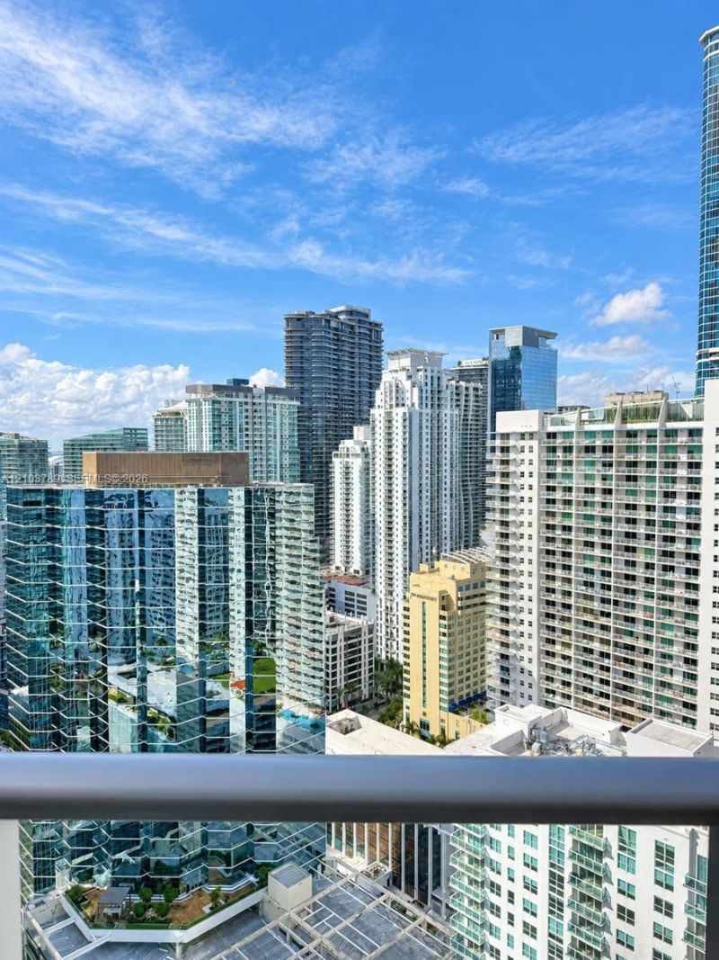 1300 Brickell Bay Dr , Unit 3805, Miami, FL 33131 Photo