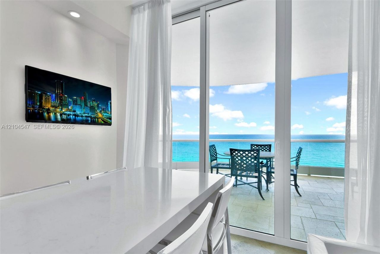 16047 Collins Ave , Unit 1401, Sunny Isles Beach, FL 33160 Photo