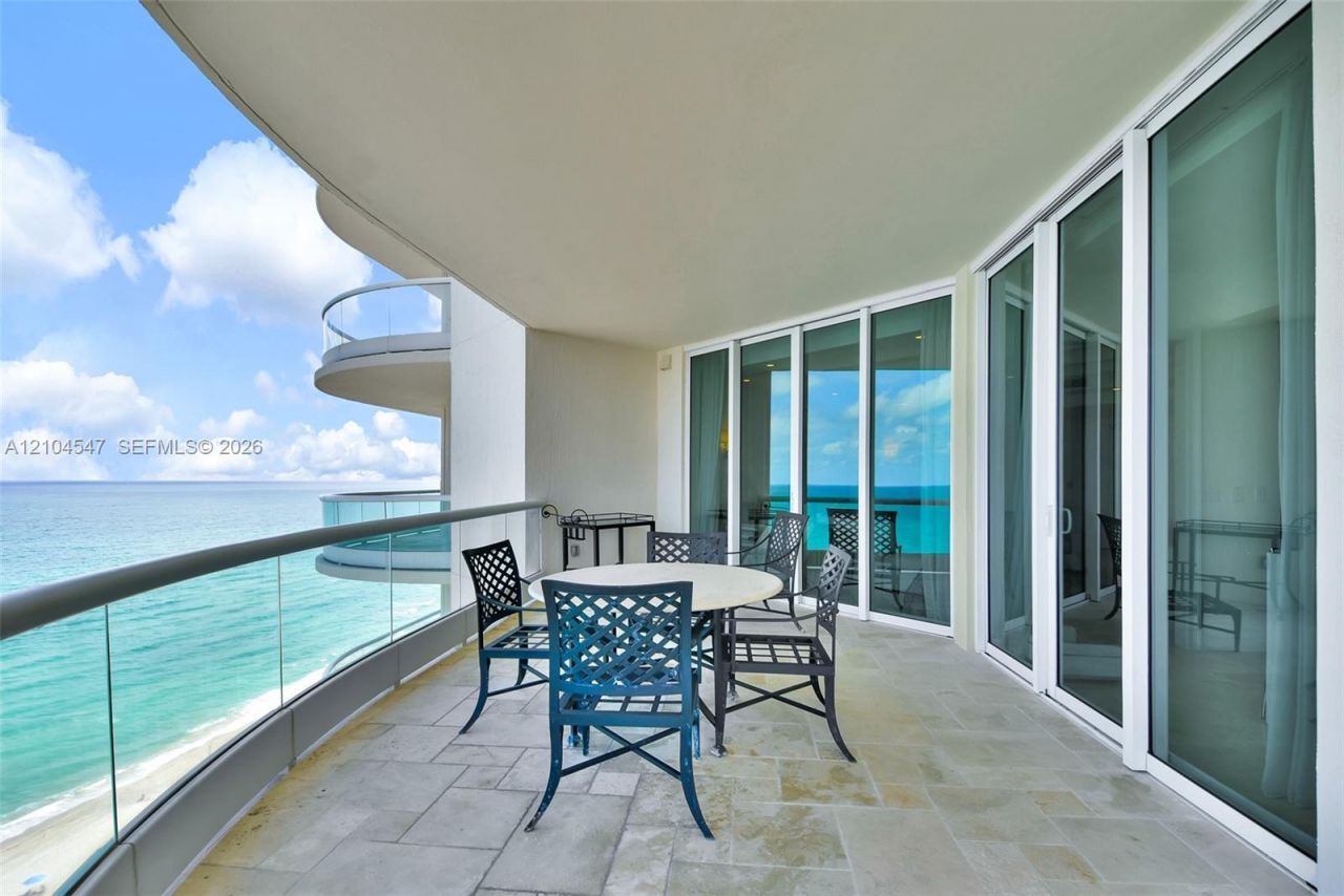 16047 Collins Ave , Unit 1401, Sunny Isles Beach, FL 33160 Photo