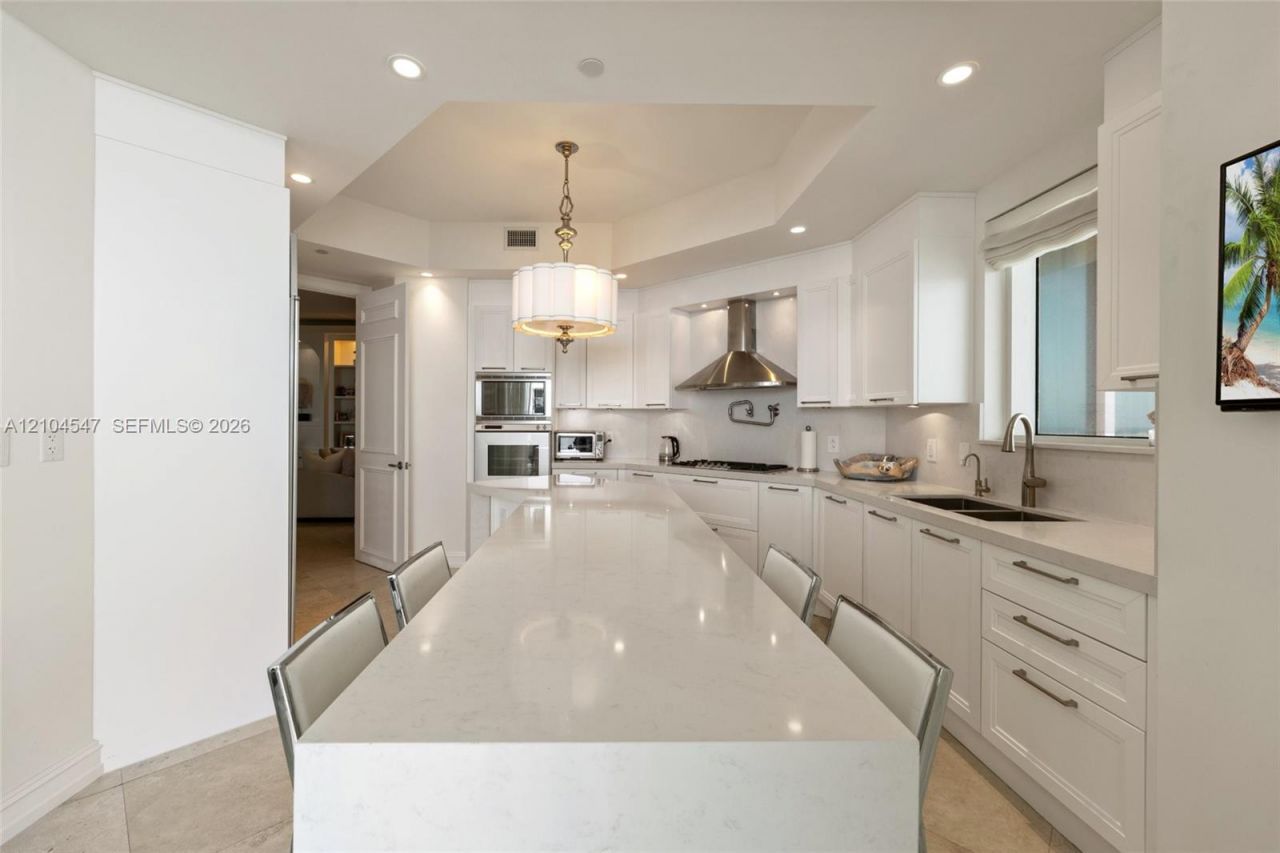 16047 Collins Ave , Unit 1401, Sunny Isles Beach, FL 33160 Photo