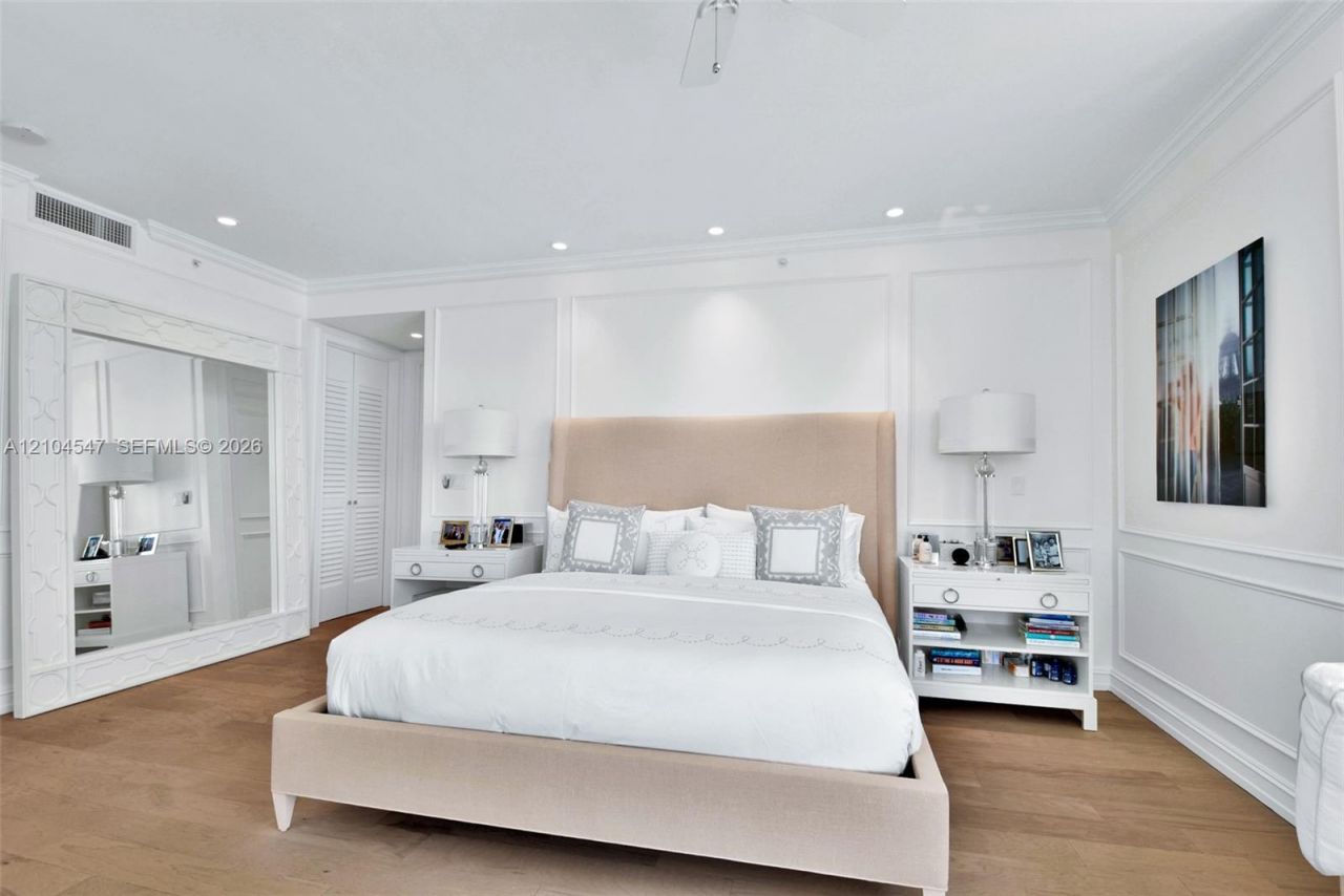 16047 Collins Ave , Unit 1401, Sunny Isles Beach, FL 33160 Photo
