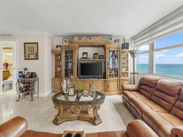 5055 Collins Ave , Unit 12F, Miami Beach, FL 33140