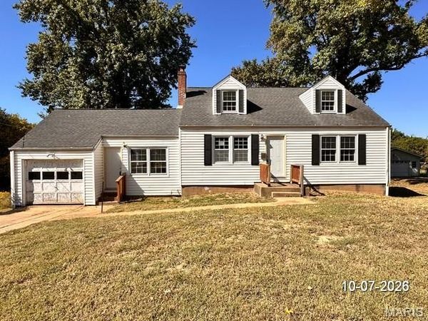 9857 Lilac Drive , Riverview, MO 63137