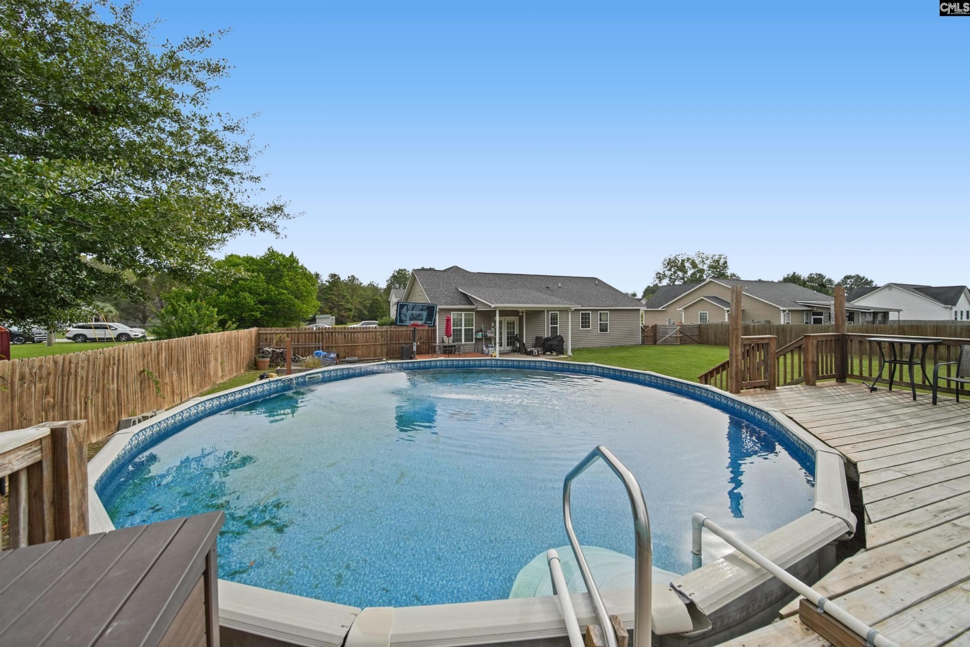 33 Raindance Lane Photo 11