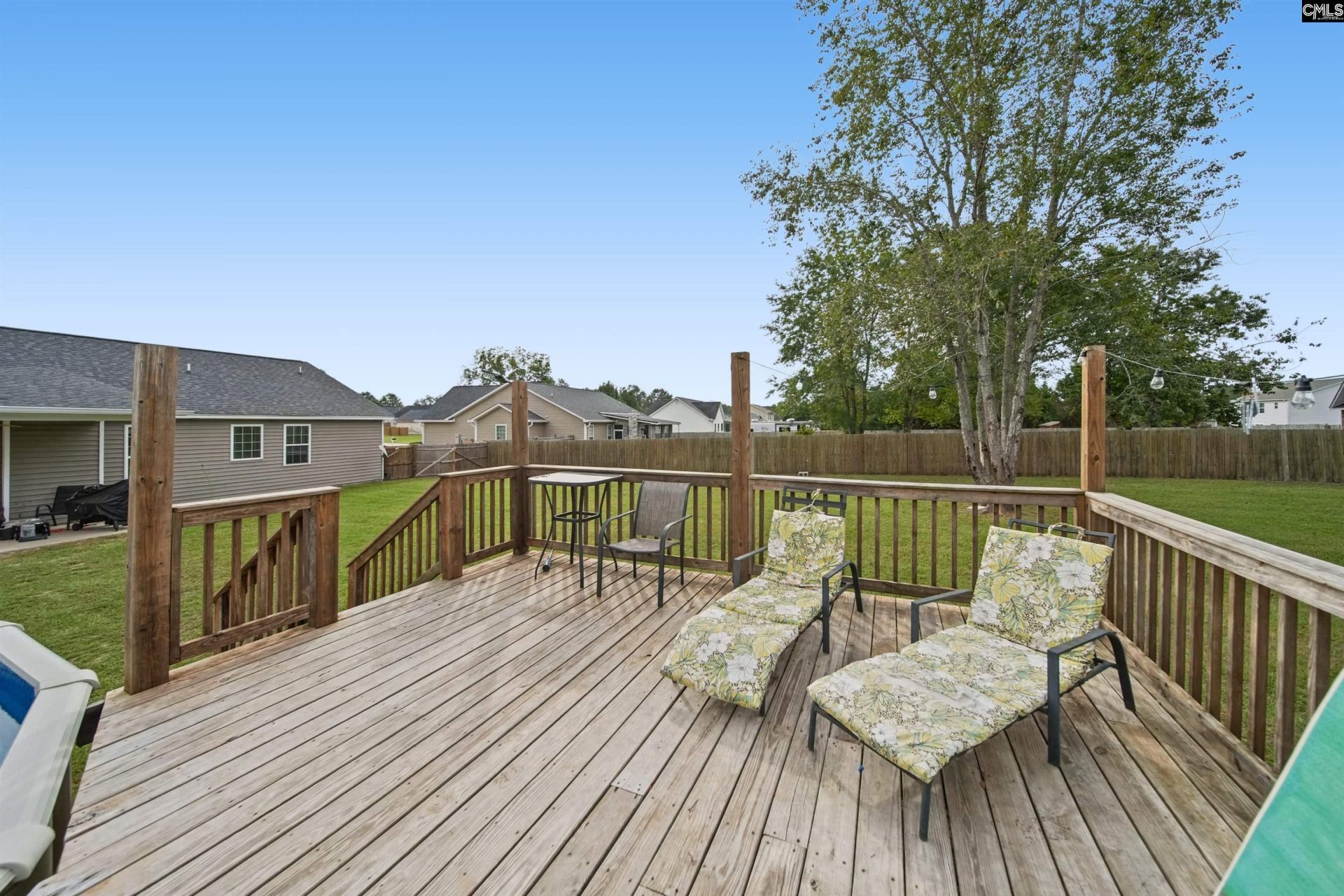 33 Raindance Lane Photo 9